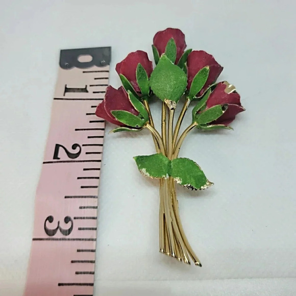 Vintage Rose Bouquet Brooch - Picture 5 of 5